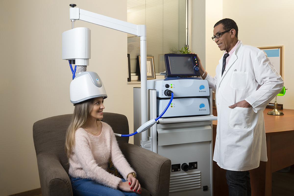 61831a385ac9a2e1f886830b tms therapy ladera ranch